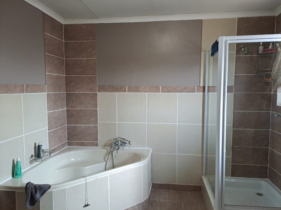 3 Bedroom Property for Sale in Vredenburg Western Cape